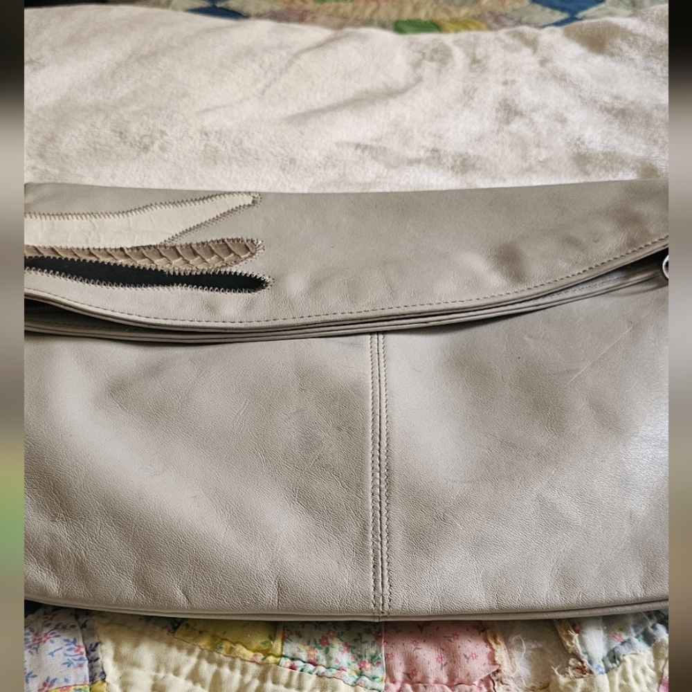 Clutch bag